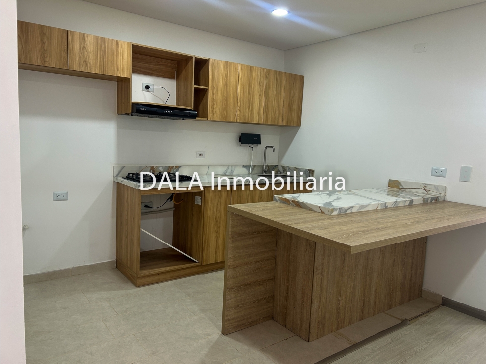 SE VENDE HERMOSA CASA EN COTA, SECTOR CENTRO — foto 3