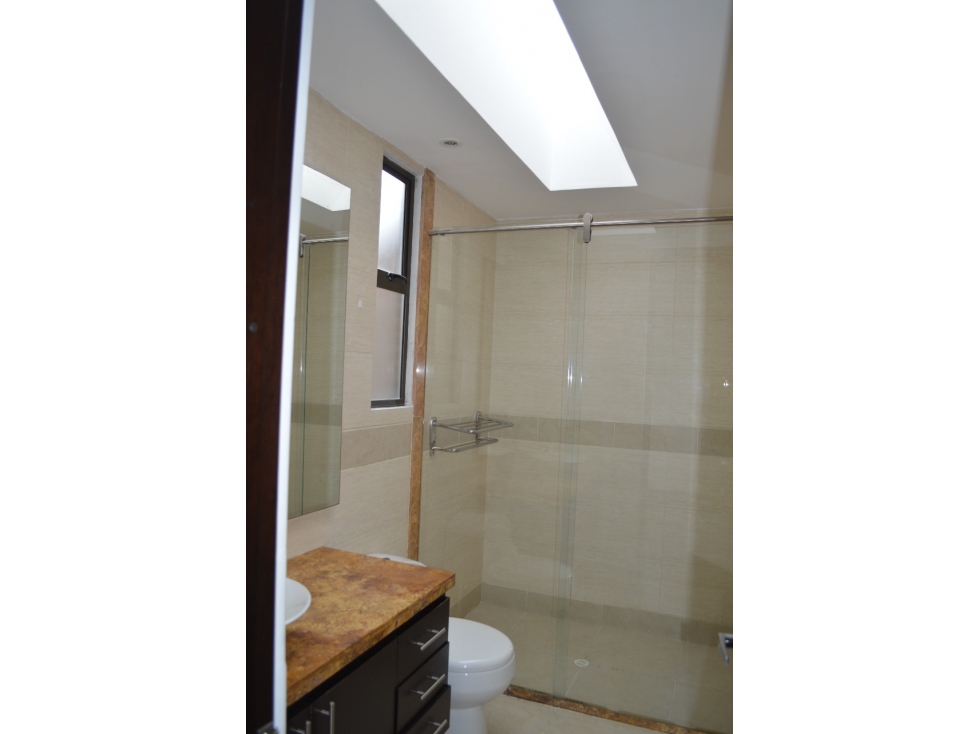 ¡ ESPECTACULAR CASA CON CLUB HOUSE EN COTA ! — foto 3