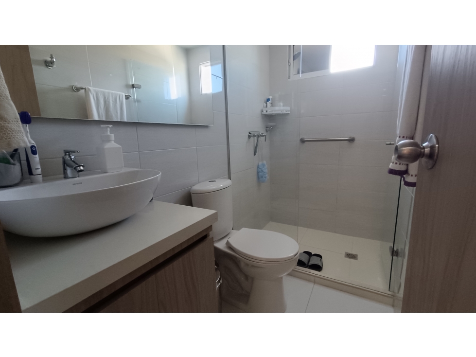 Apartamento remodelado en venta en Los Alpes, Barranquilla — foto 4
