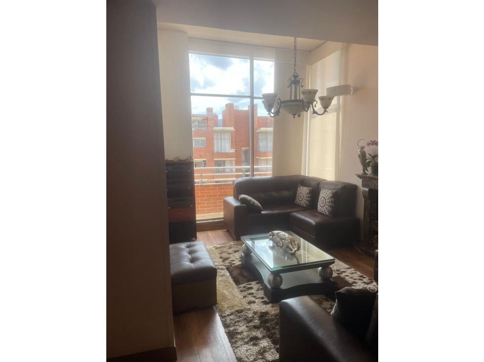VENTA | PENTHOUSE DÚPLEX EN LA COLINA CON AMPLIA TERRAZA — foto 2
