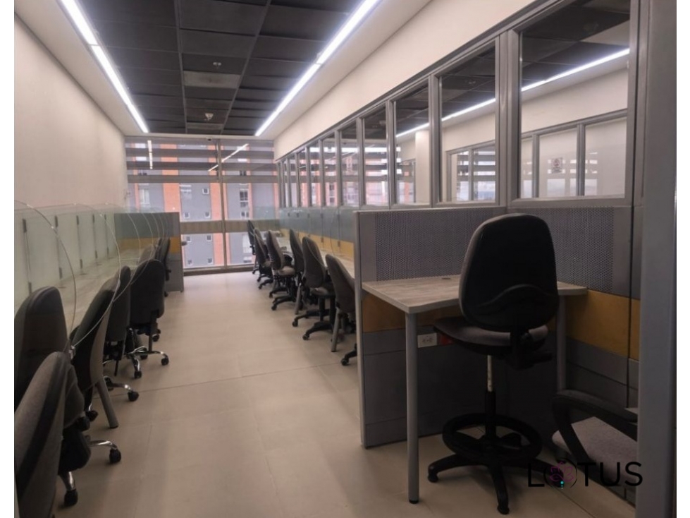 SE ARRIENDA OFICINA EN PONTEVEDRA - EDIFICIO VARDI — foto 5