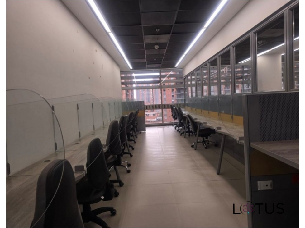 SE ARRIENDA OFICINA EN PONTEVEDRA - EDIFICIO VARDI — foto 4
