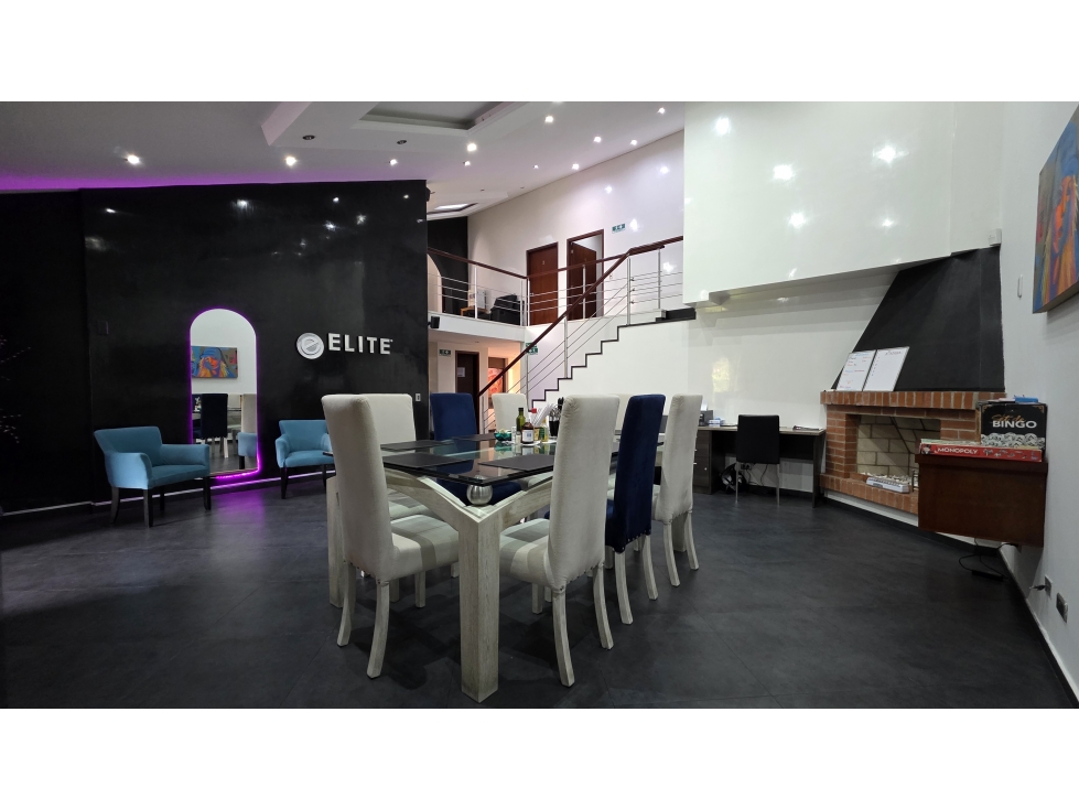 SE VENDE CASA REMODELADA COLIVING EN NIZA ANTIGUA