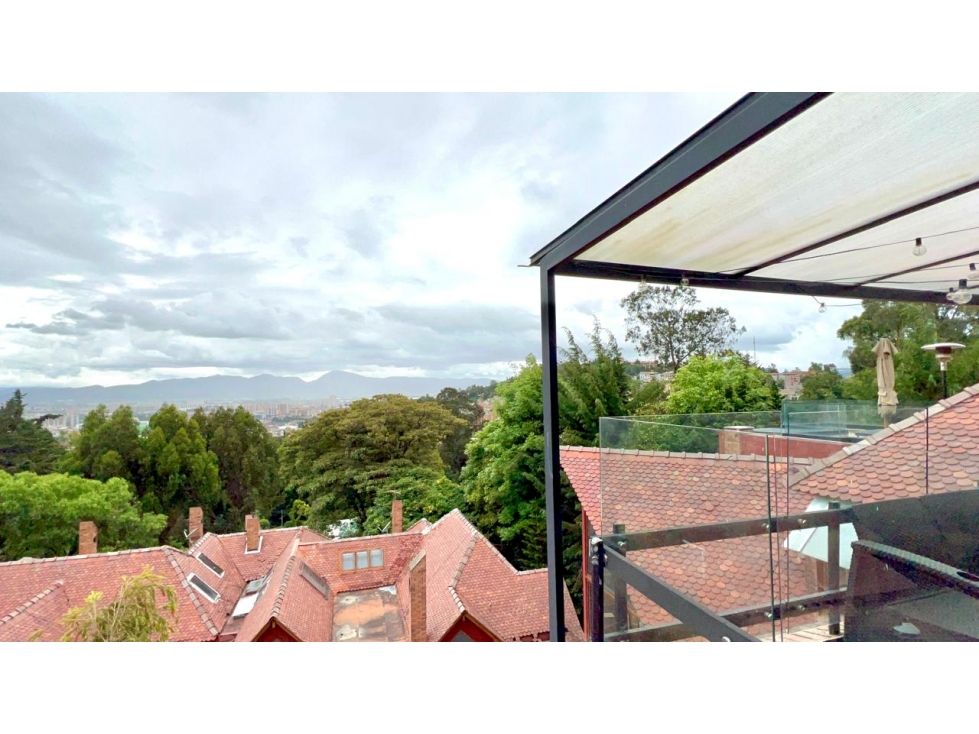 CASA EXCLUSIVA EN VENTA CON DISEÑO ÚNICO EN SUBA PROVENZA — foto 2