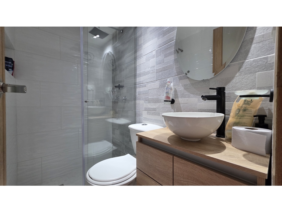 SE VENDE CASA REMODELADA EN MODELO NORTE — foto 5