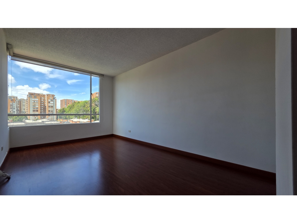 SE VENDE APARTAMENTO EN COLINA CAMPESTRE