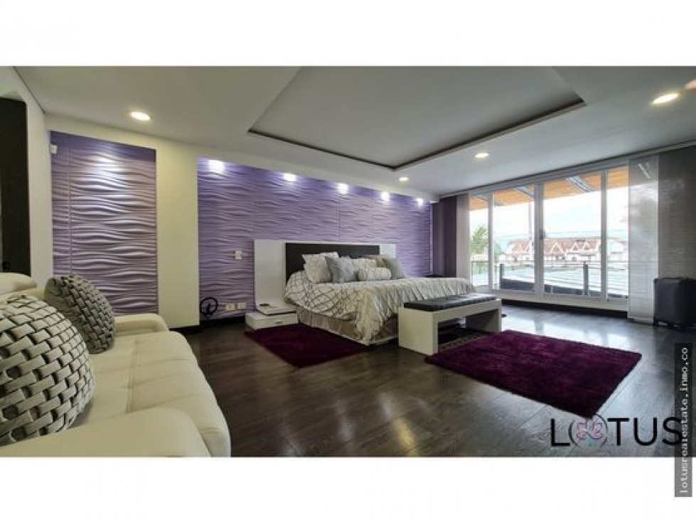 SE VENDE CASA DE LUJO CON PISCINA EN SAN JOSE DE BAVARIA — foto 3