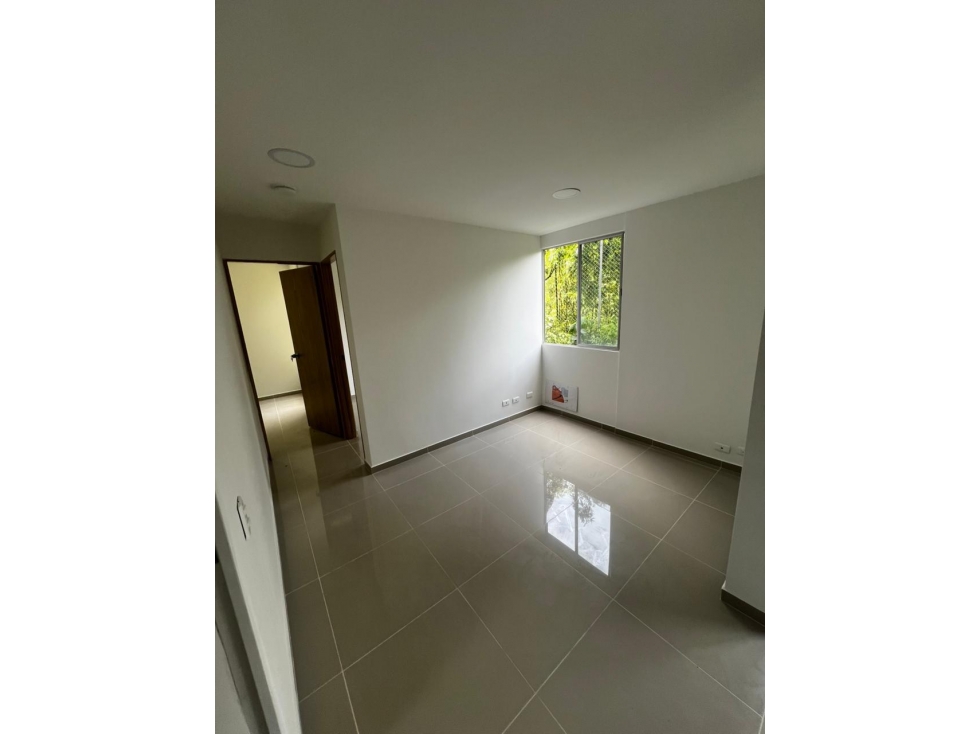 RENTA APARTAMENTO SABANETA URBANIZACION BUENA VISTA