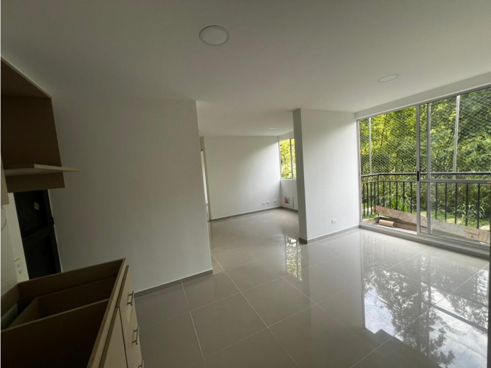 RENTA APARTAMENTO SABANETA URBANIZACION BUENA VISTA — foto 4
