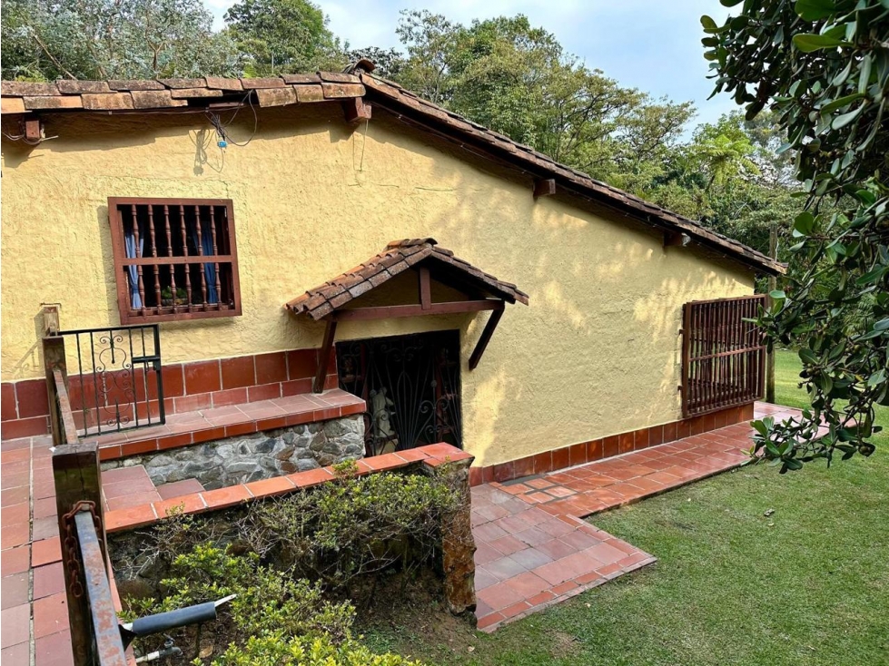 VENTA DE HERMOSA FINCA EN EL RETIRO — foto 5