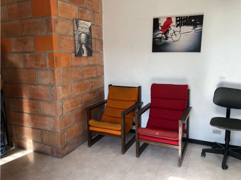 SE ARRIENDA APARTAESTUDIO EN EL SECTOR BELEN LOS ALPES