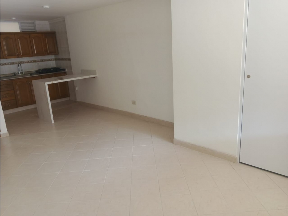 SE ARRIENDA APARTAESTUDIO EN BELEN ROSALES