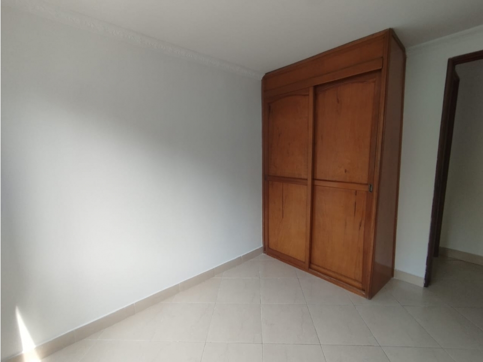 SE ARRIENDA APARTAMENTO EN RODEO ALTO, URBANIZACION RAYO DEL SOL — foto 4