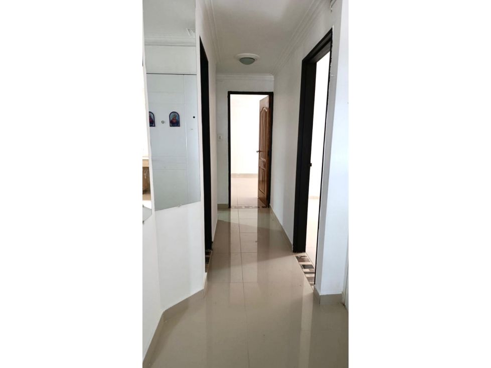 SE ARRIENDA APARTAMENTO EN SANTA TERESITA — foto 2