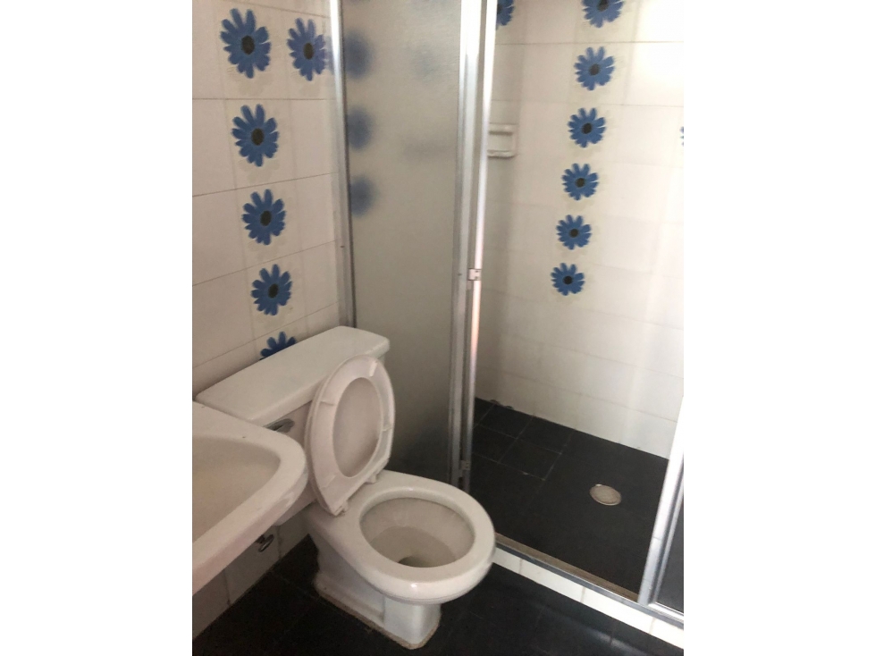 CASA/OFICINA EN ROSALES — foto 2
