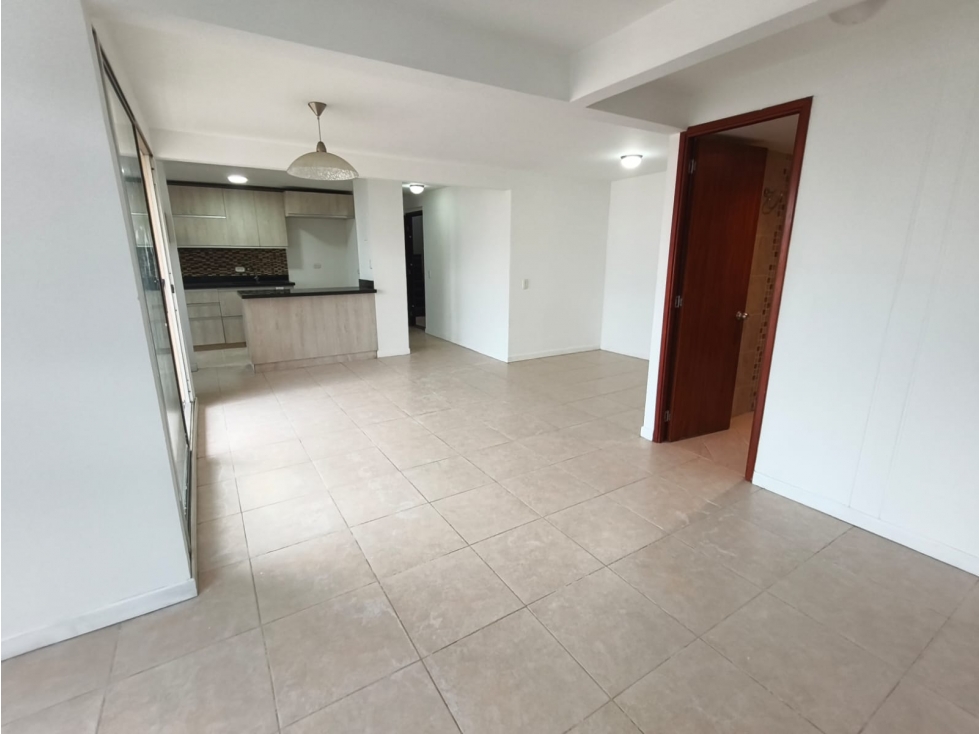 APARTAMENTO EN LA MOTA UNIDAD CERRADA — foto 4
