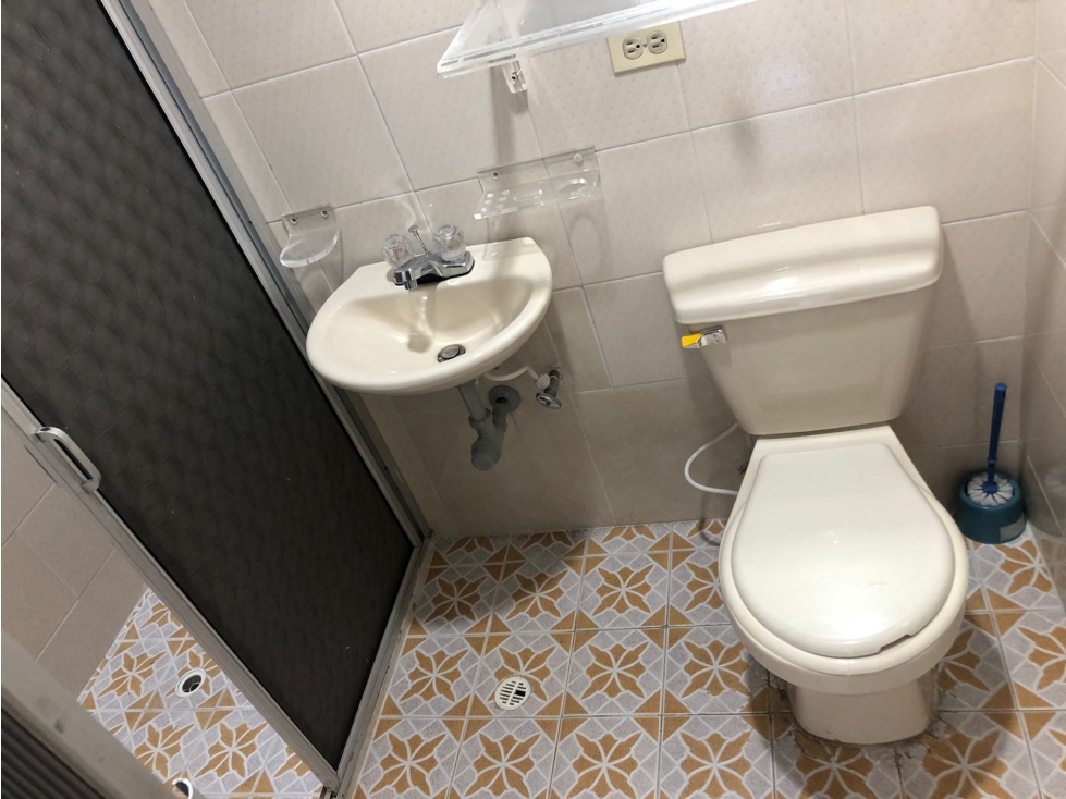 SE ARRIENDA APARTAMENTO EN LA AMERICA — foto 3
