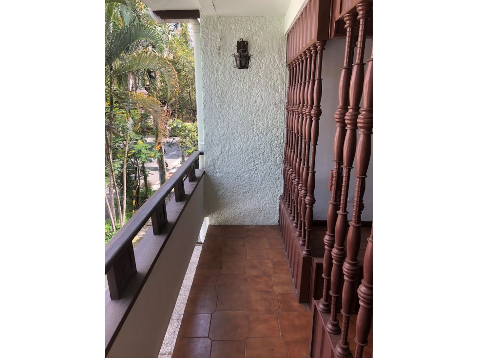 CASA/OFICINA EN ROSALES — foto 6