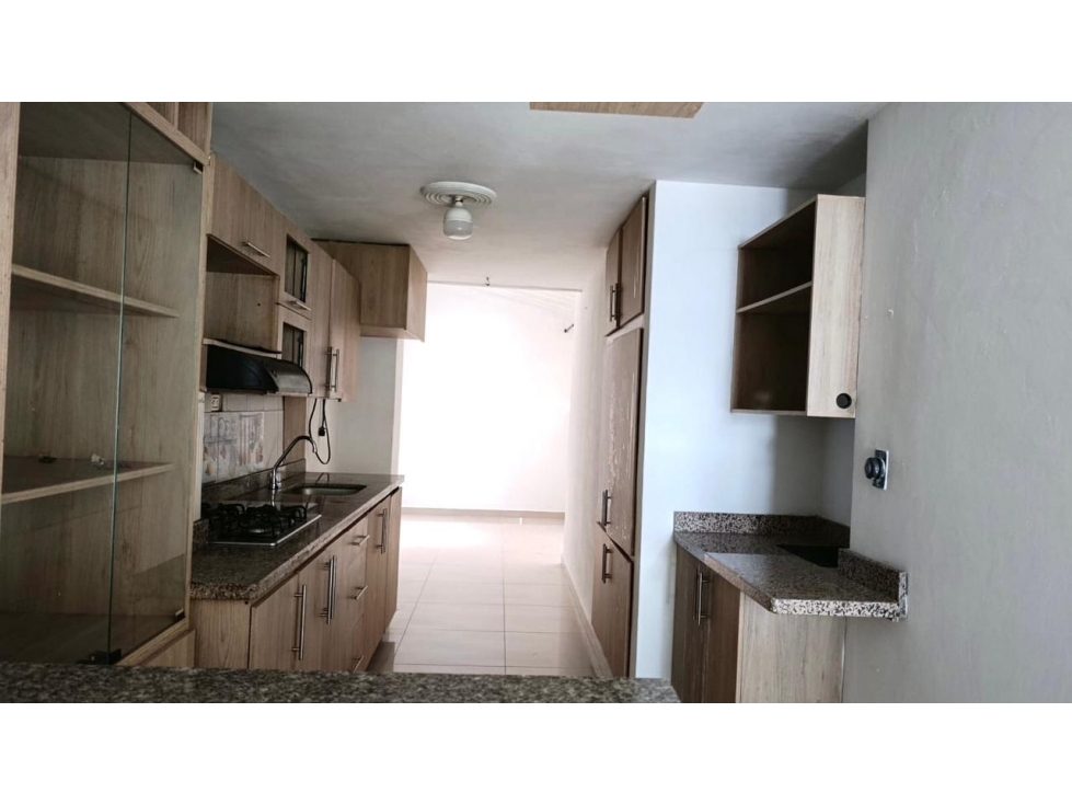 SE ARRIENDA APARTAMENTO EN SANTA TERESITA — foto 4