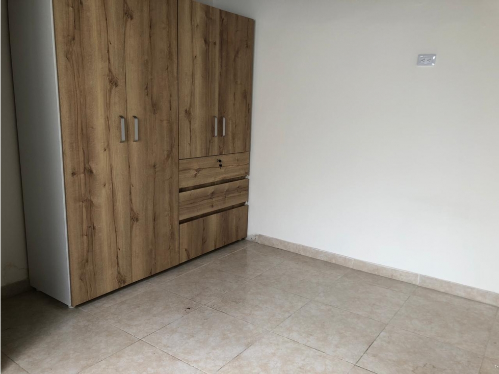 SE ARRIENDA APARTAMENTO EN BELEN ROSALES — foto 5