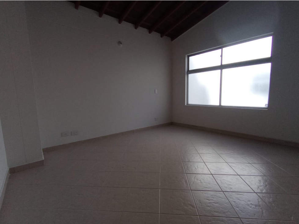 SE ARRIENDA APARTAMENTO EN BELEN ALAMEDA — foto 5