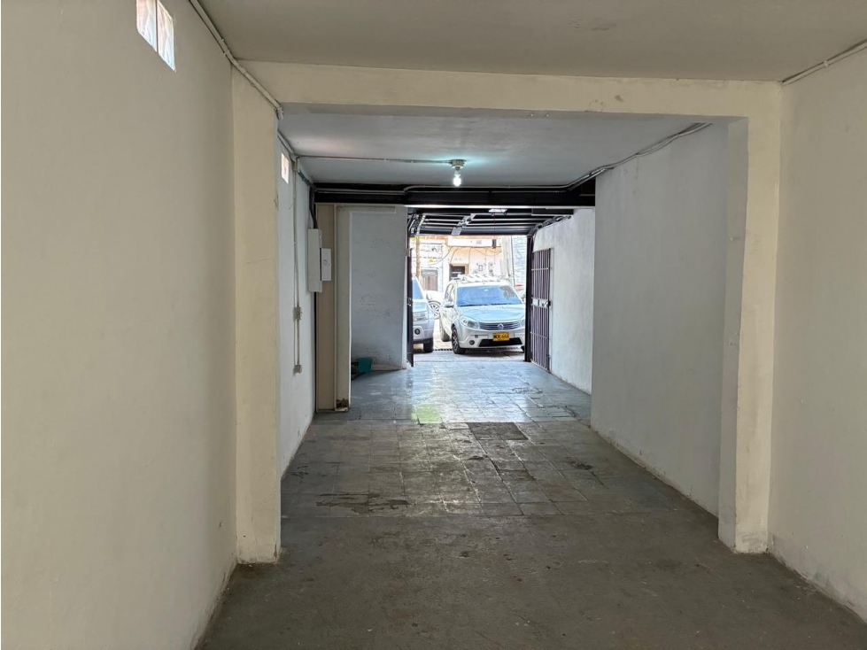 BODEGA EL SALVADOR — foto 3