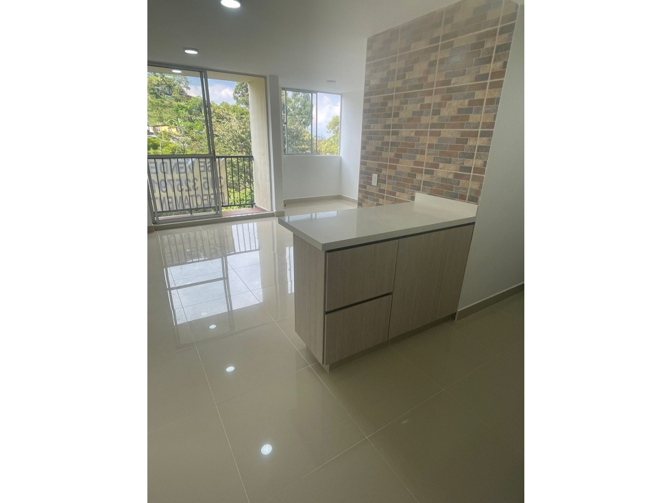 SE VENDE APARTAMENTO EN LA ESTRELLA, SECTOR INMACULADA