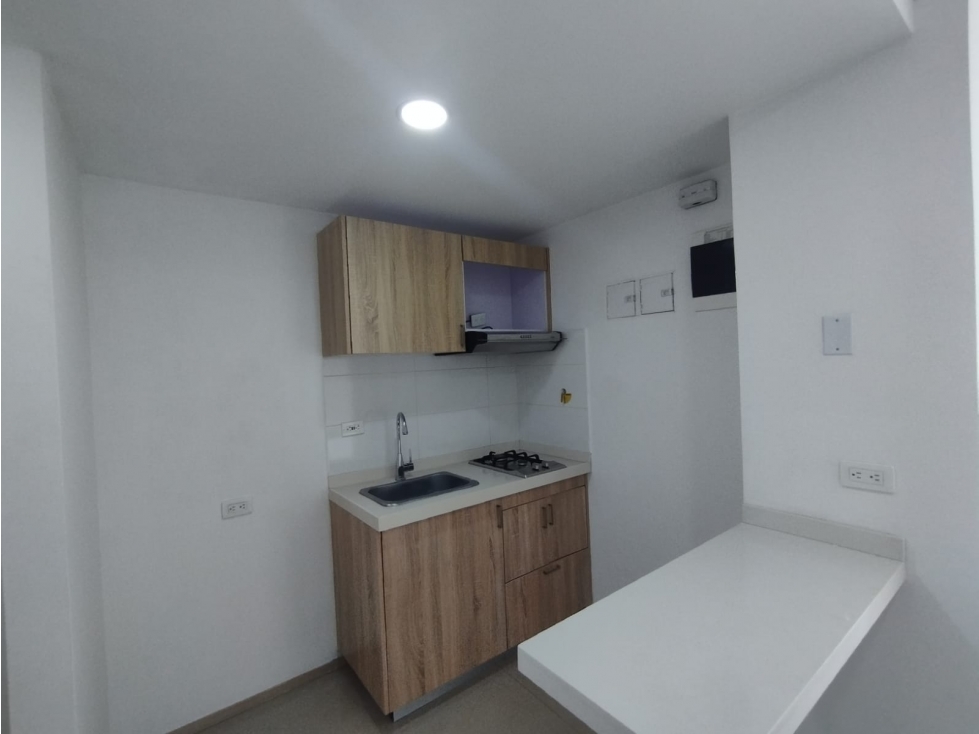 Aparta-estudio en arriendo sector manchester — foto 2