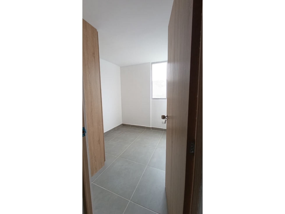 ARRIENDO APARTAMENTO EN EL SECTOR DE BUCAROS