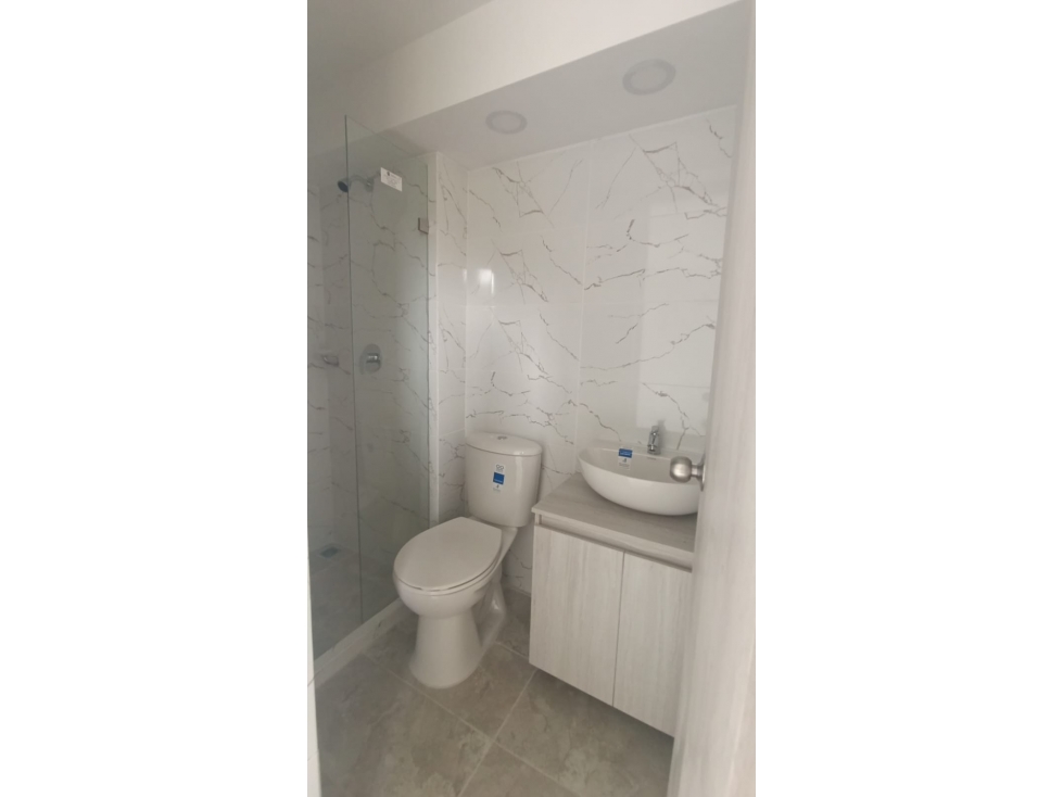 ARRIENDO APARTAMENTO EN EL SECTOR DE BUCAROS