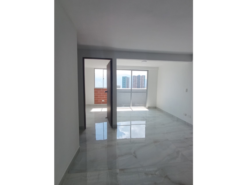 ARRIENDO APARTAMENTO EN EL SECTOR DE BUCAROS - 2