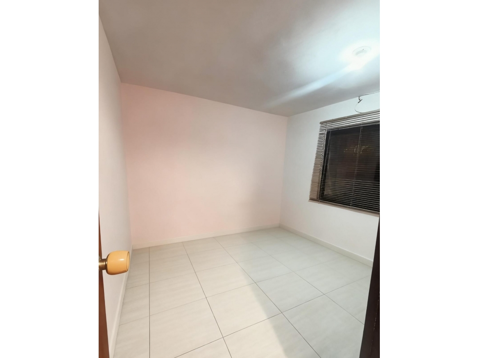 VENDO APARTAMENTO EN EL TRAPICHE BELLO — foto 2