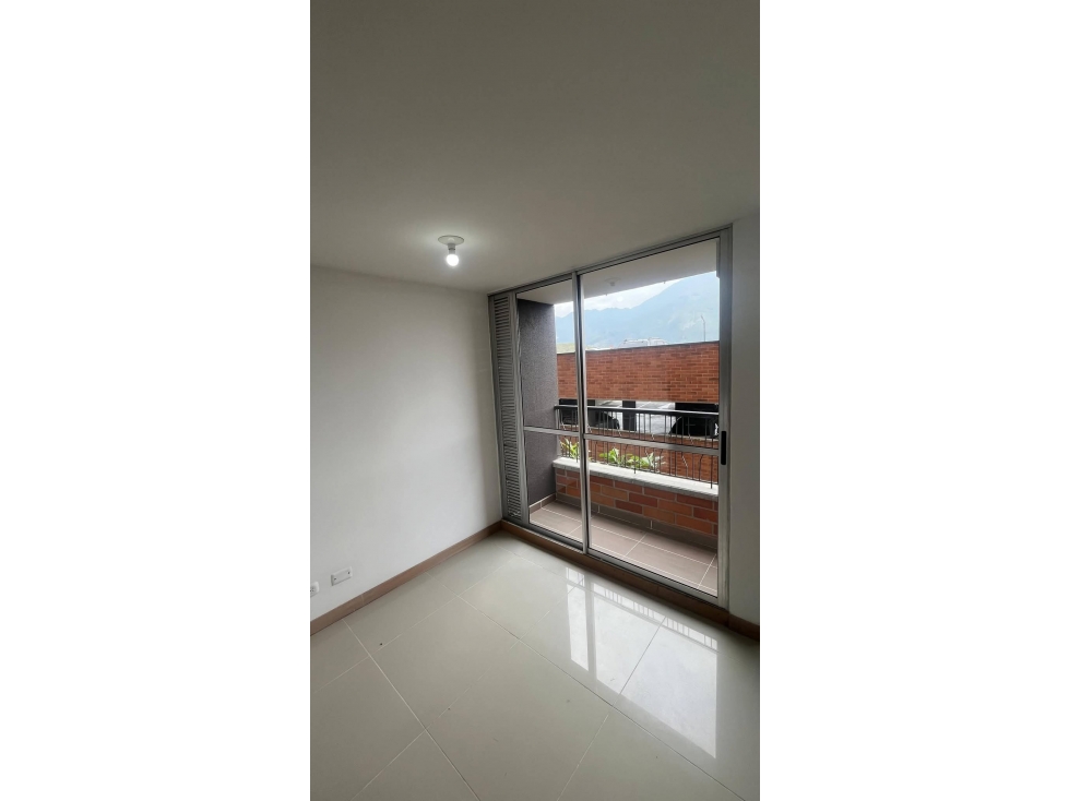 VENDO APARTAMENTO EN EL SECTOR DE BUCAROS — foto 2