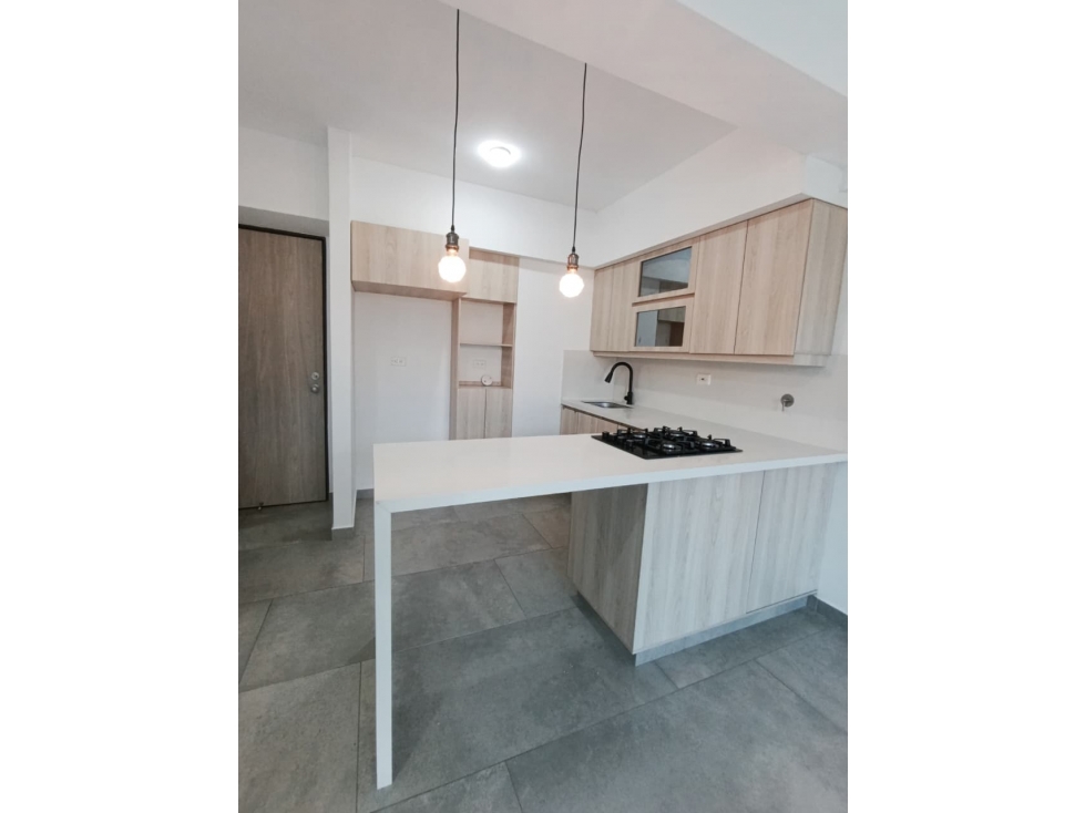 ARRIENDO APARTAMENTO EN EL SECTOR DE NIQUIA — foto 2