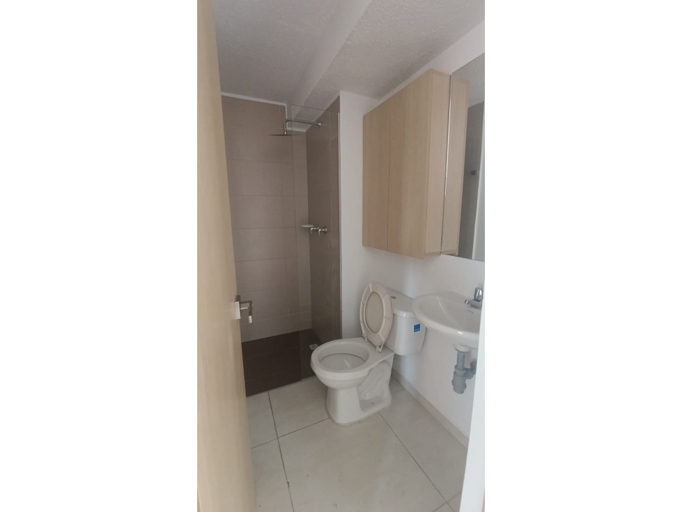 ARRIENDO APARTAMENTO EN EL SECTOR DE AMAZONIA — foto 2