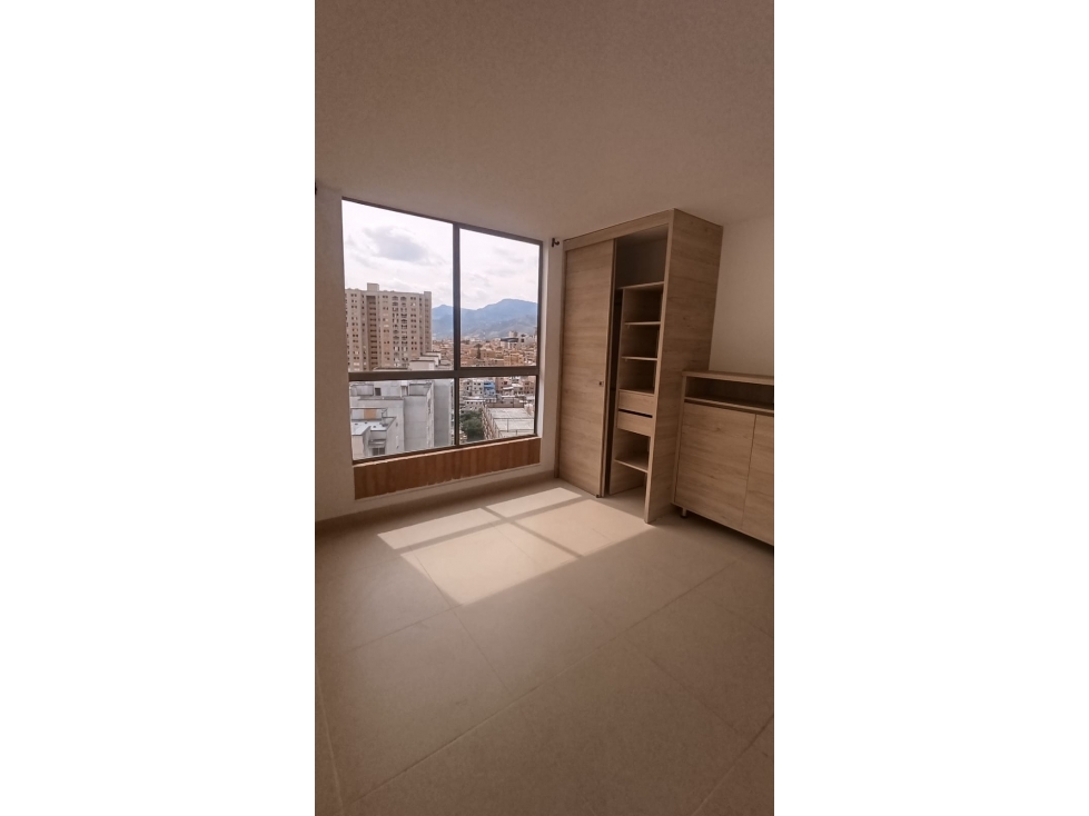 ARRIENDO APARTAMENTO EN EL SECTOR DE TRAPICHE — foto 2