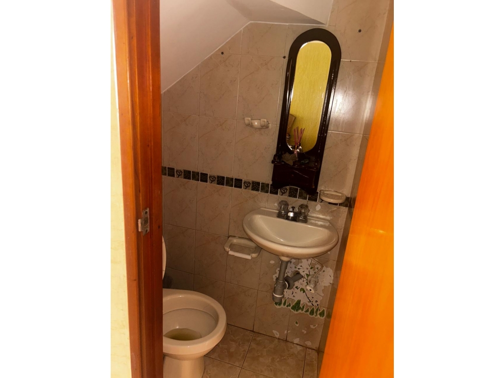 disponible sector niquia — foto 2