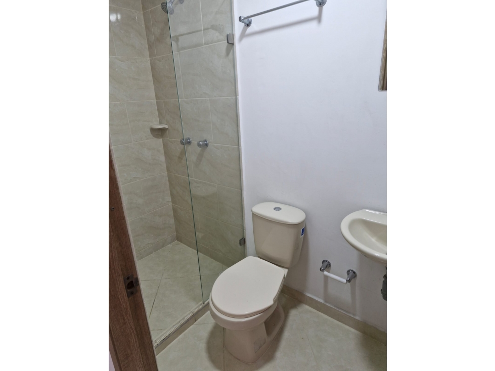Arriendo apartamento en el sector de niquia — foto 4