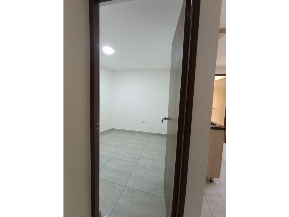 ARRIENDO APARTAMENTO EN EL SECTOR DE OBRERO — foto 4