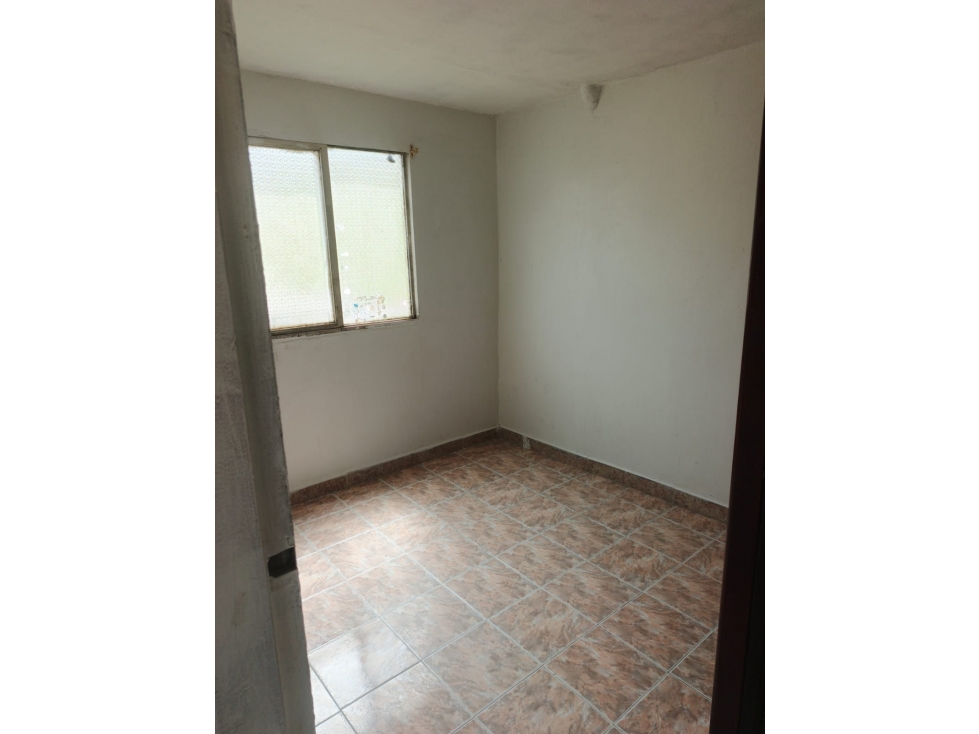 arriendo apartamento en el sector de la milagrosa — foto 3