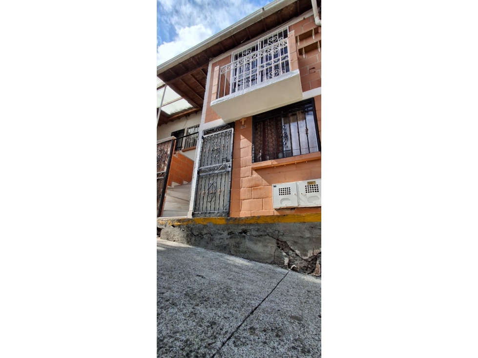 Disponible duplex sector niquia — foto 3