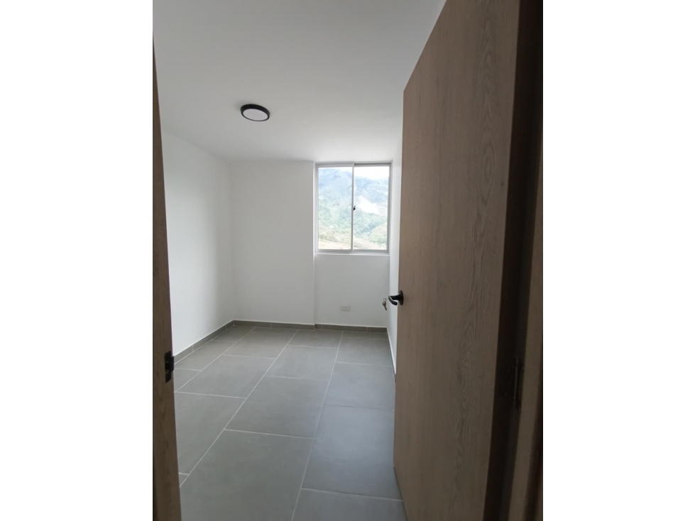 ARRIENDO APARTAMENTO EN EL SECTOR DE LOS BUCAROS — foto 3