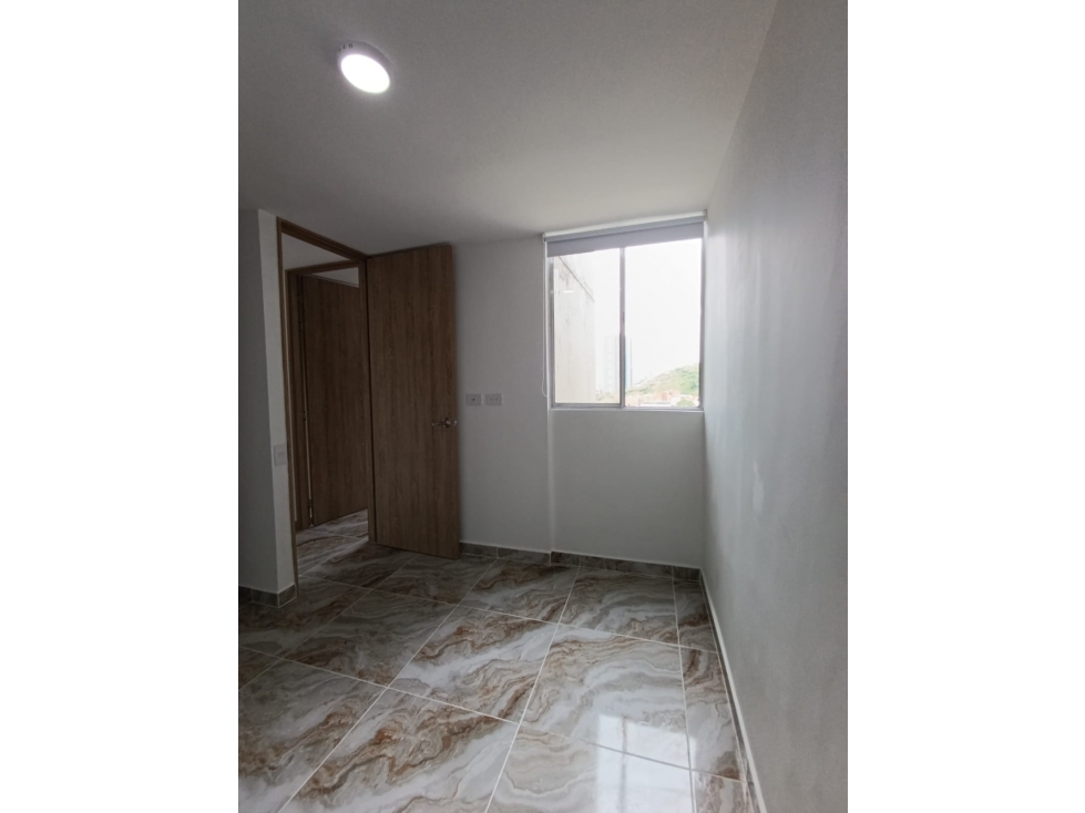 ARRIENDO APARTAMENTO EN EL SECTOR DE BUCAROS — foto 3