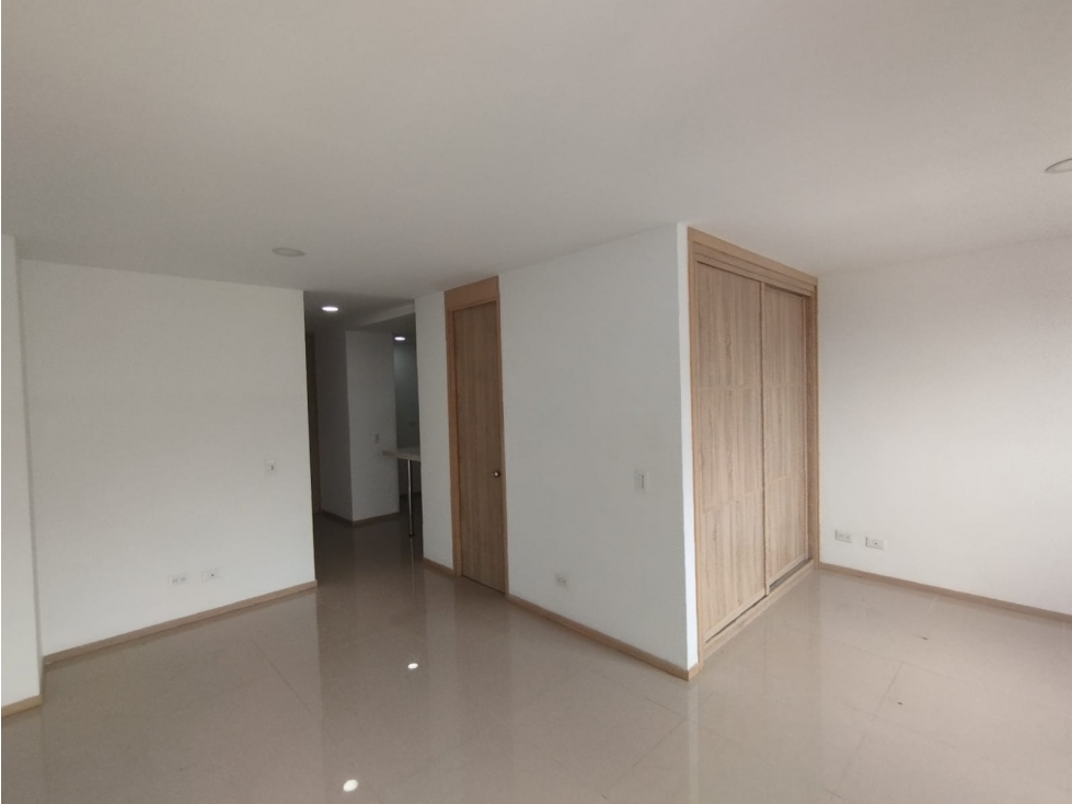 Aparta-estudio en arriendo sector manchester — foto 5