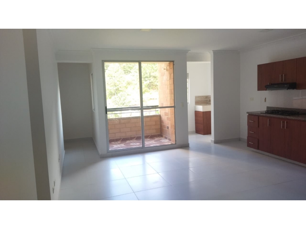 ARRIENDO APARTAMENTO EN EL SECTOR DE NAVARRA — foto 6