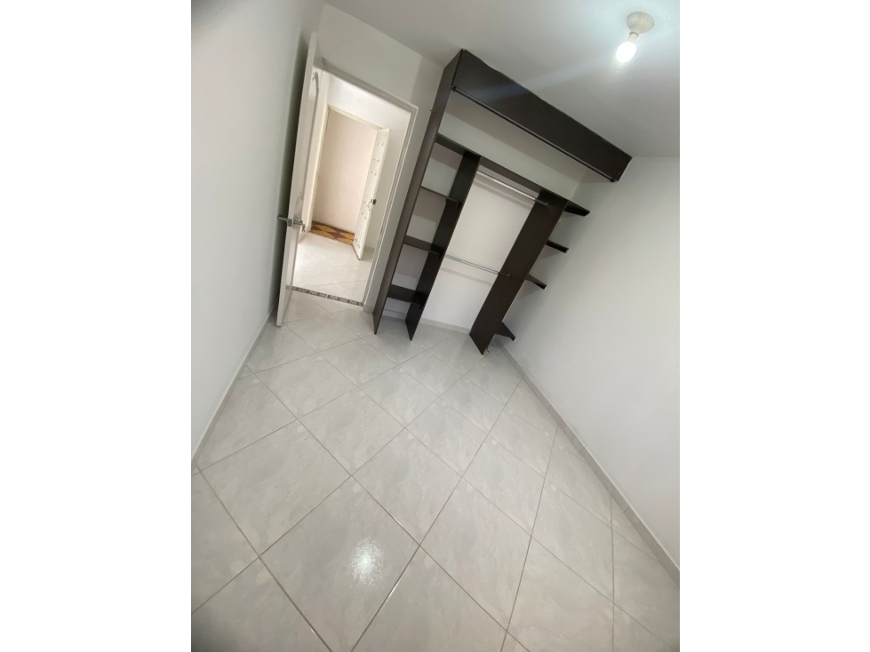 Arriendo apartamento en el sector cumbre — foto 4