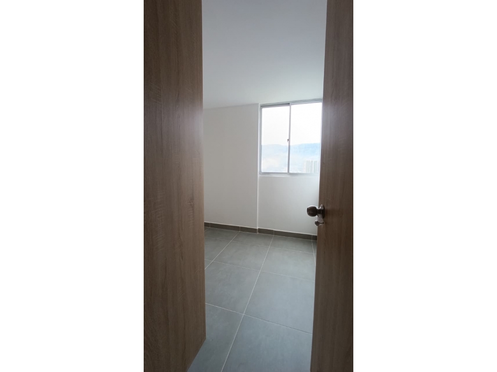 ARRIENDO APARTAMENTO EN EL SECTOR DE BUCAROS — foto 4