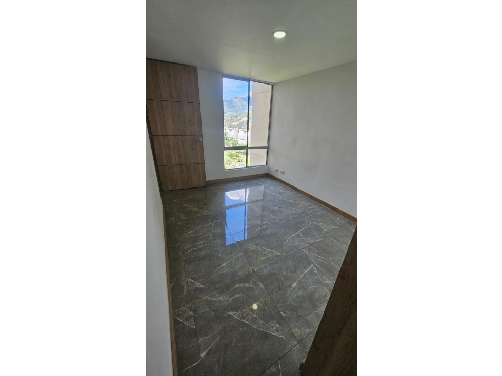 ARRIENDO APARTAMENTO EN EL SECTOR DE NIQUIA — foto 5