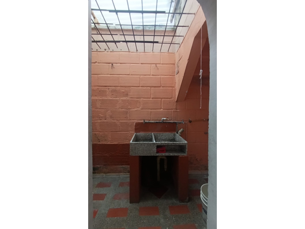 ARRIENDO APARTAMENTO EN EL SECTOR DE NAVARRA — foto 5