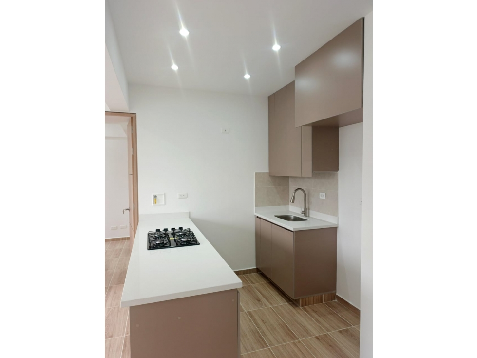 Arriendo apartamento en el sector de santa Ana — foto 2